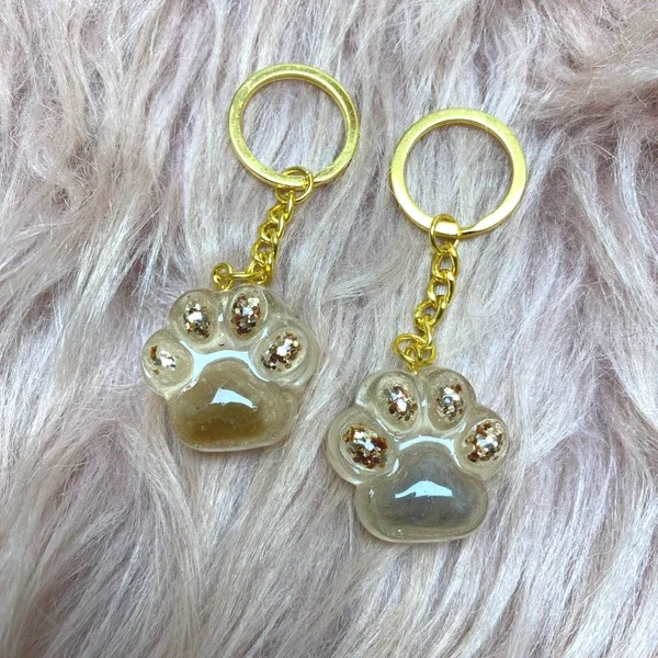 Schlüsselanhänger Pfote mit Fell möglich