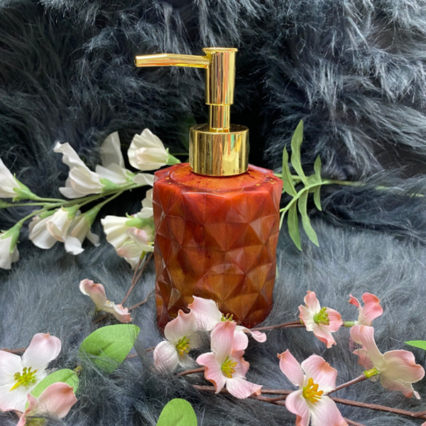 Handgefertigter Seifenspender Rotbraun gold