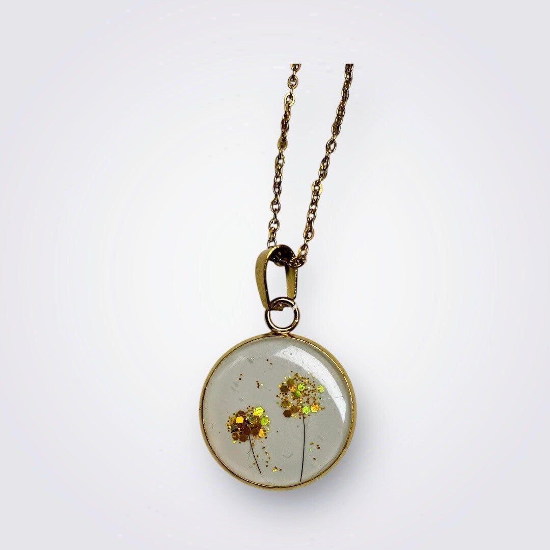 Kette  mit Anhänger und 2 Pusteblumen aus Fell