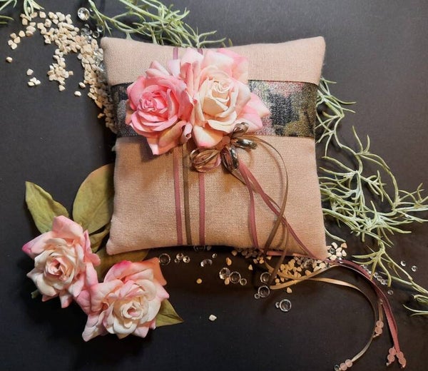 Ringkissen Romantik Rose personalisierbar