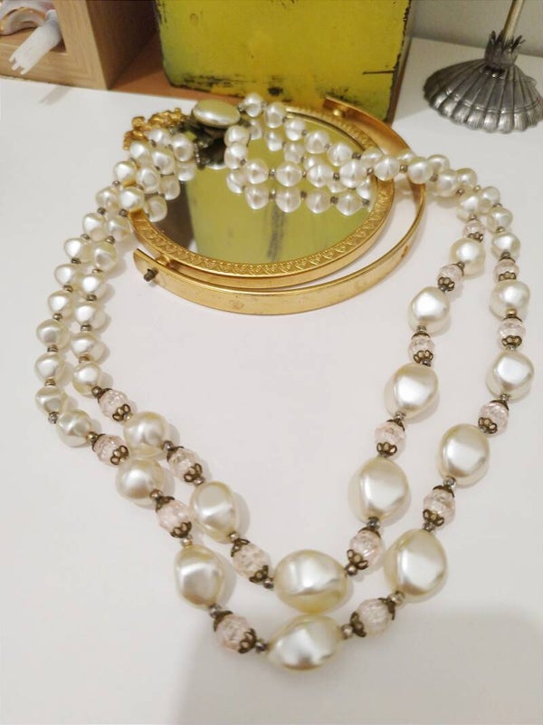 Magnifique ancien collier en perle ancienne