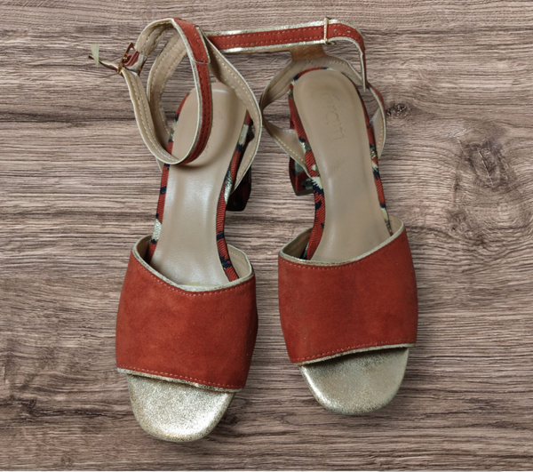 Sandales à talons éram