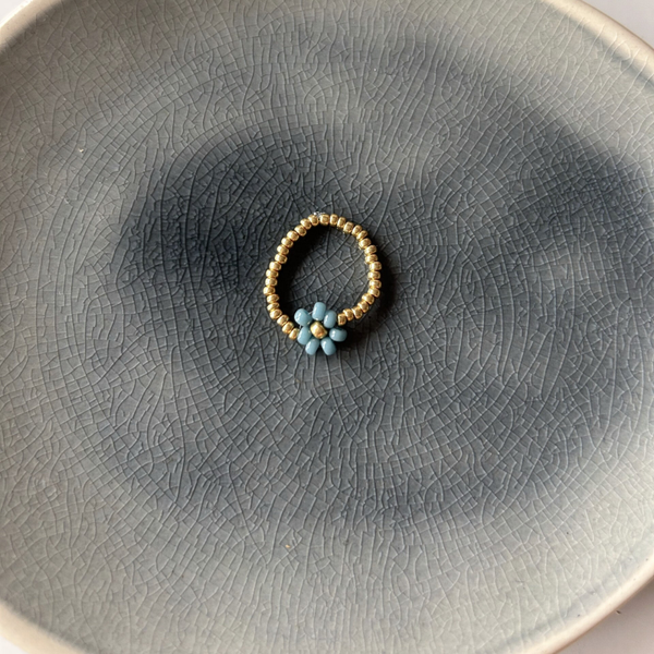 Ring | bloemetje | blauw/goud