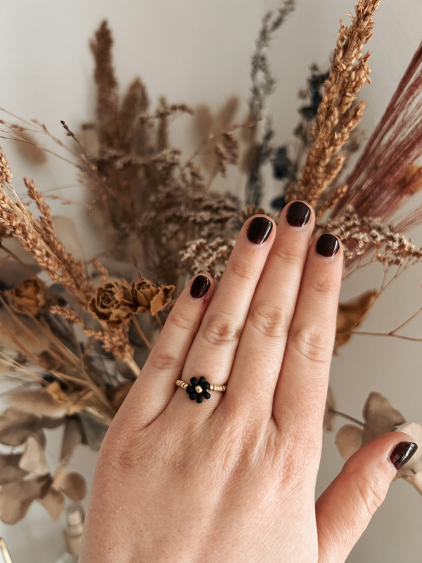 Ring | bloemetje | zwart/goud