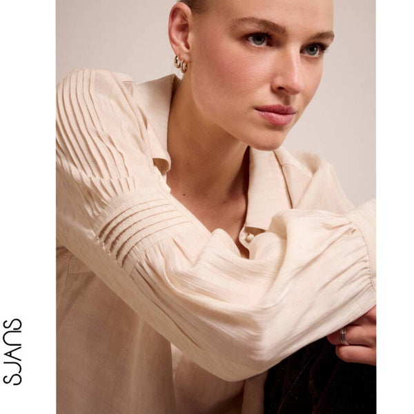 Tramontana 'Marit' Blouse pintuck shoulder detail