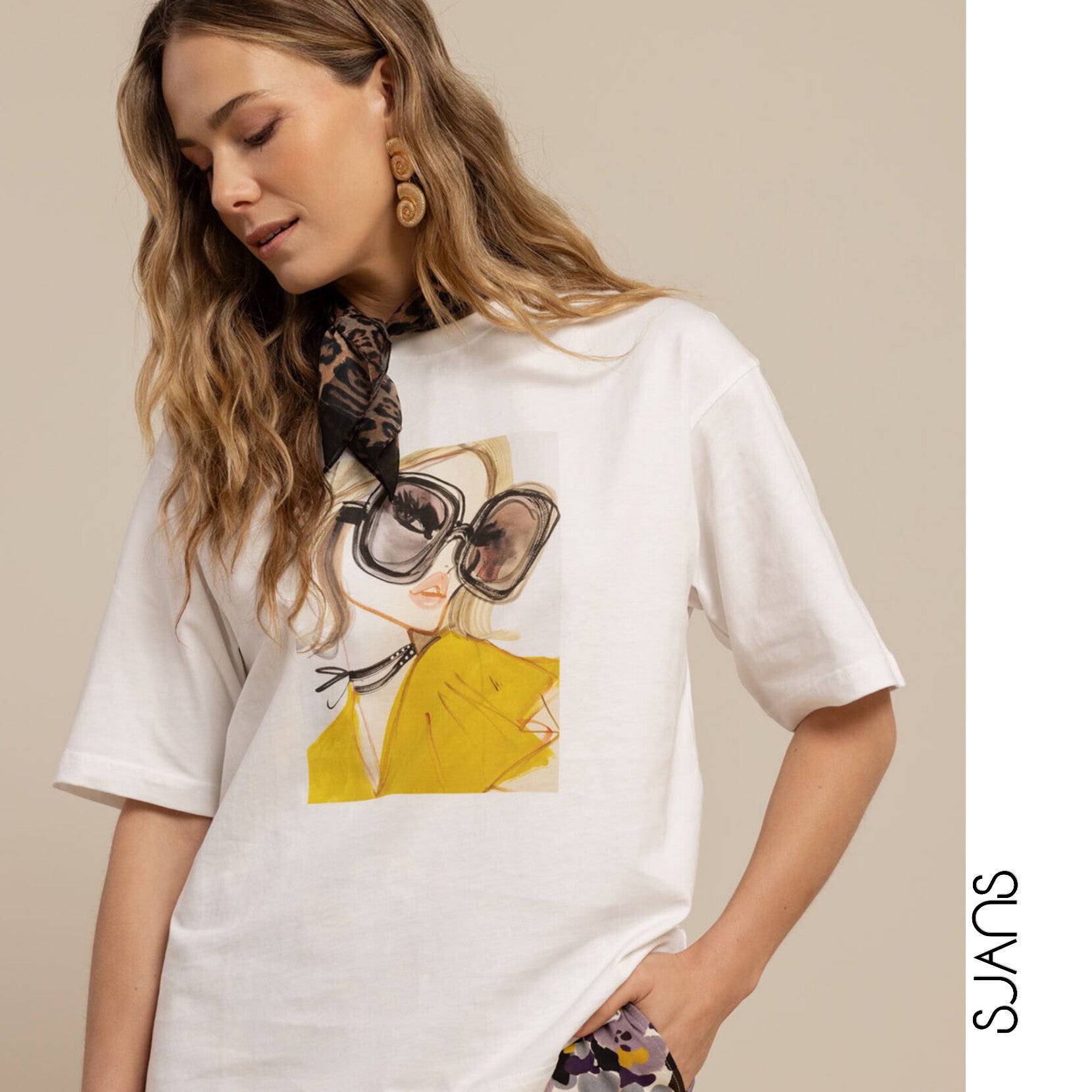 Studio Anneloes 'Astrid Vos fiep' Tshirt