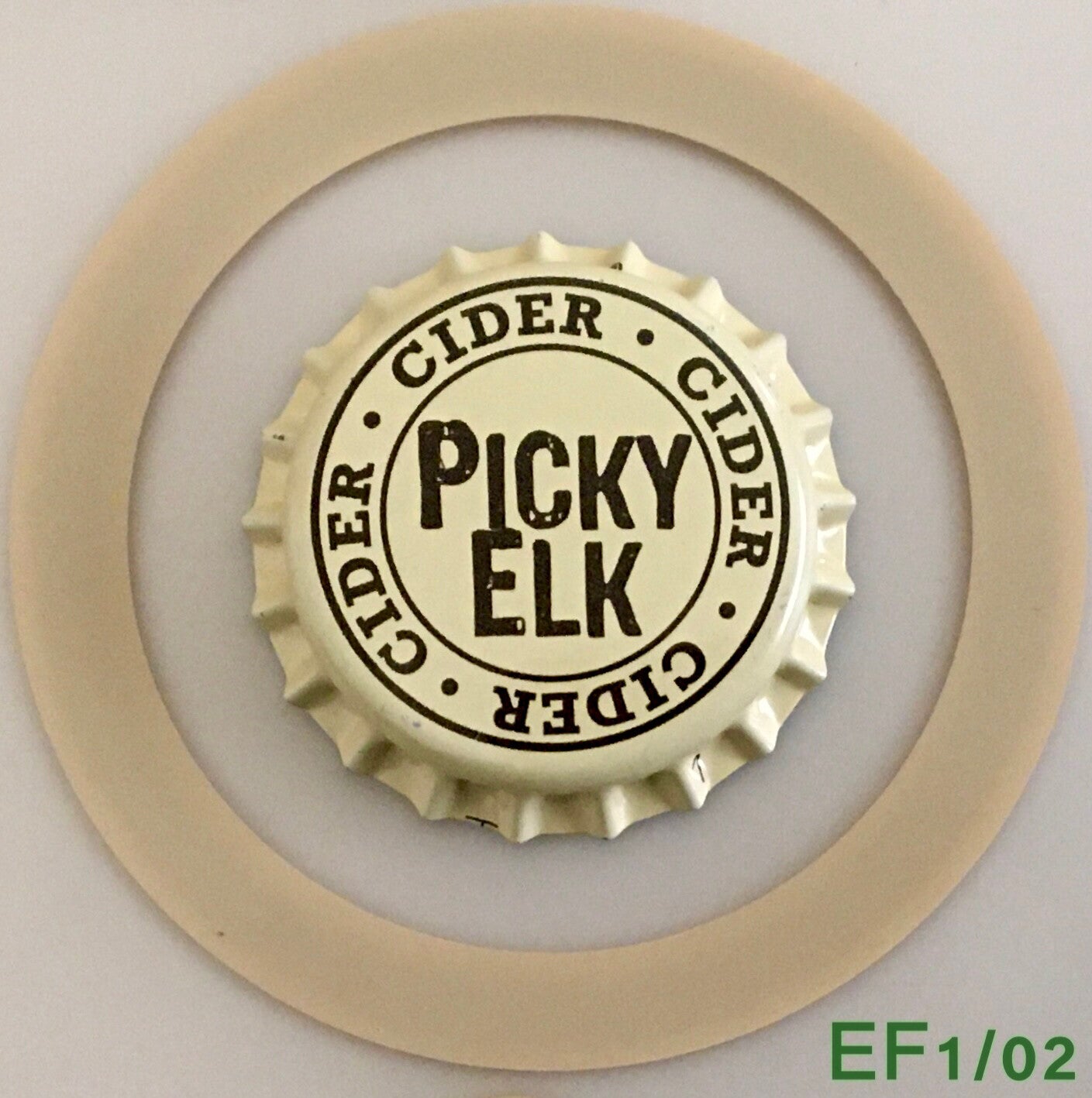 CHAPA TAPON CORONA SERIE A
