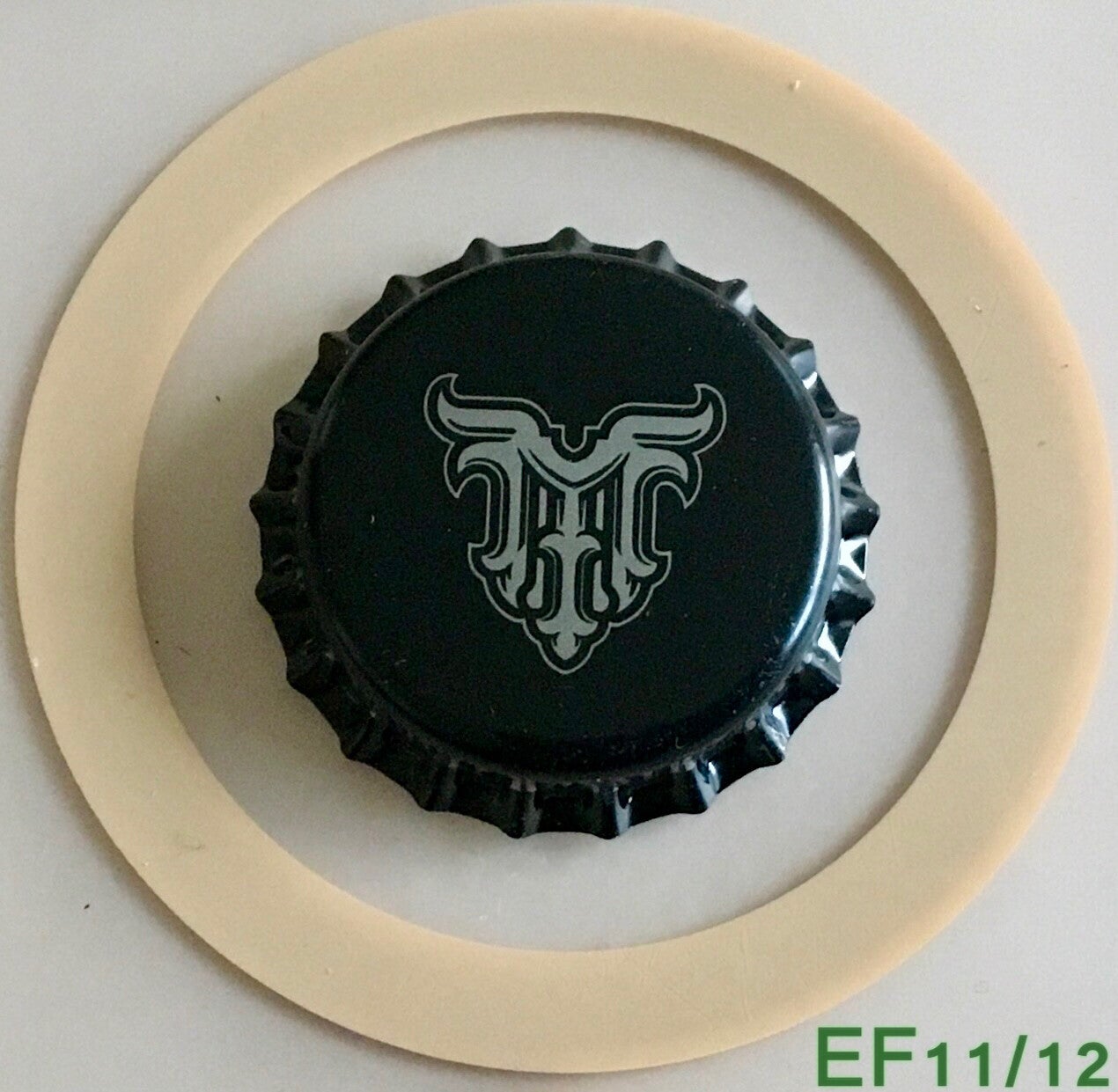 CHAPA TAPON CORONA SERIE A