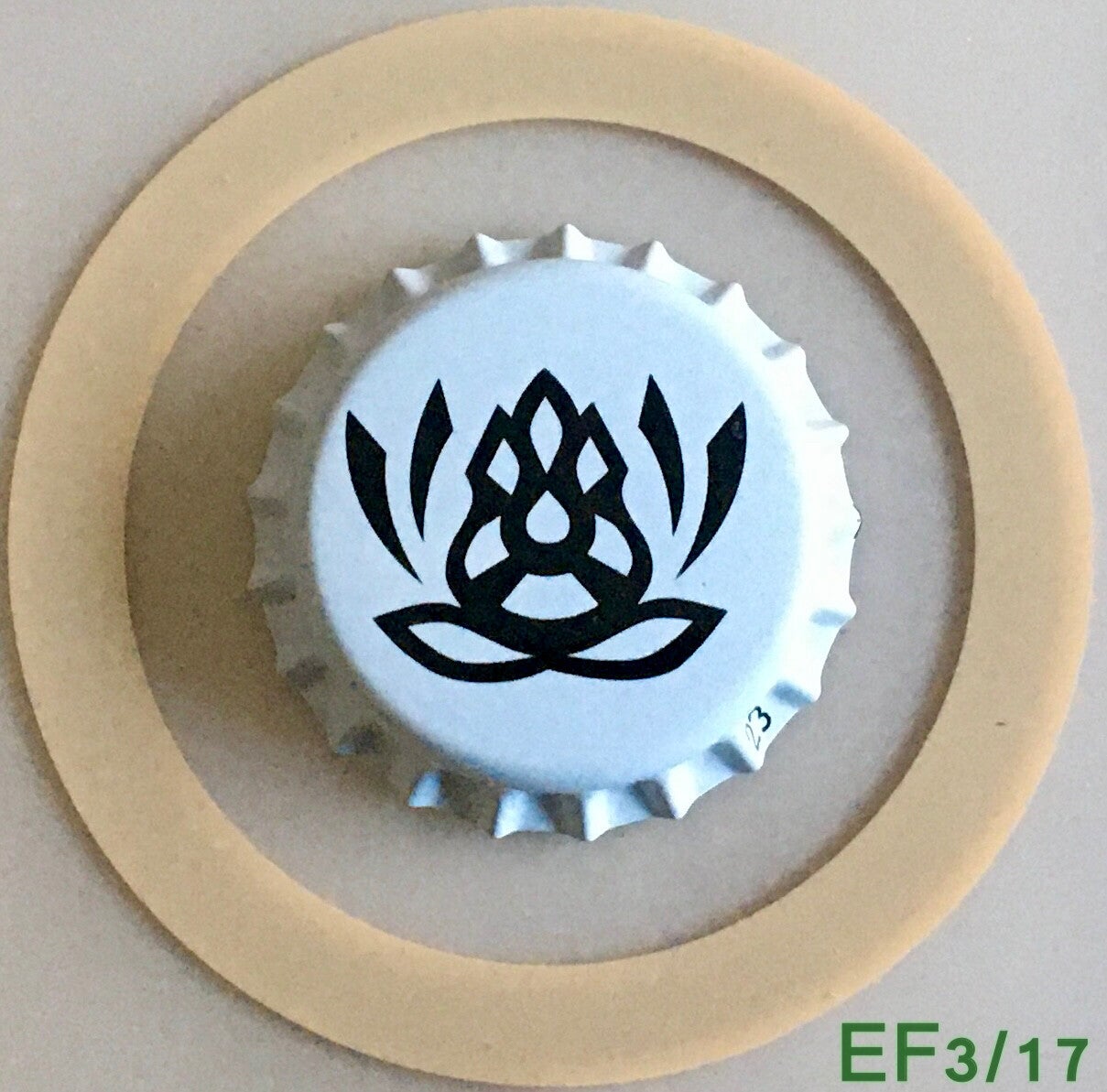 CHAPA TAPON CORONA SERIE A