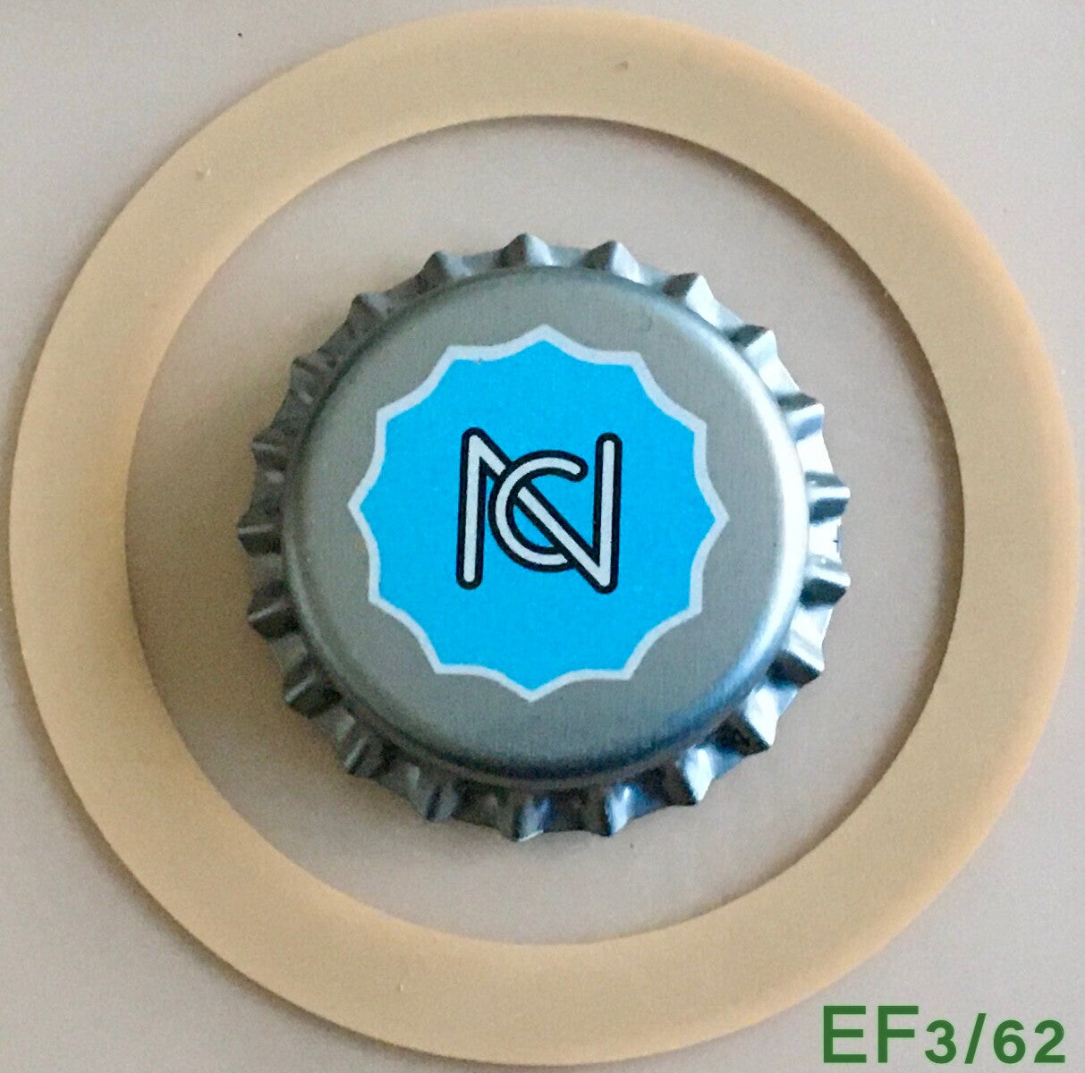CHAPA TAPON CORONA SERIE A