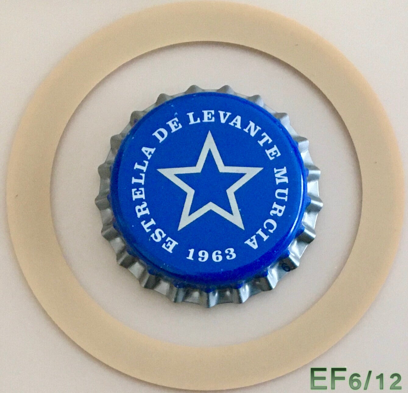 CHAPA TAPON CORONA SERIE A