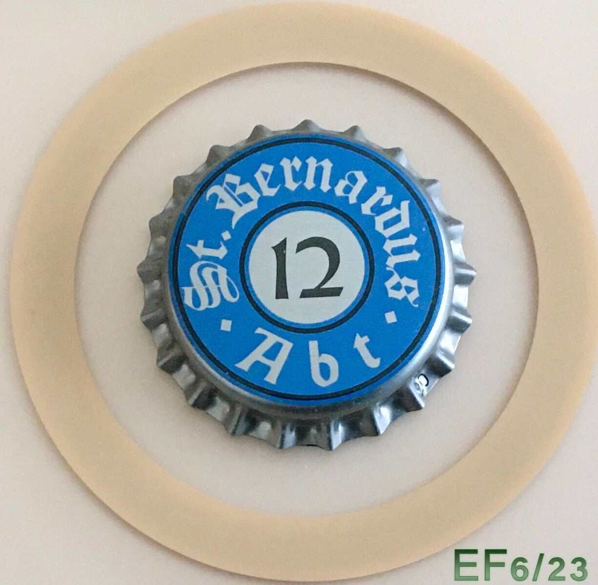 CHAPA TAPON CORONA SERIE A