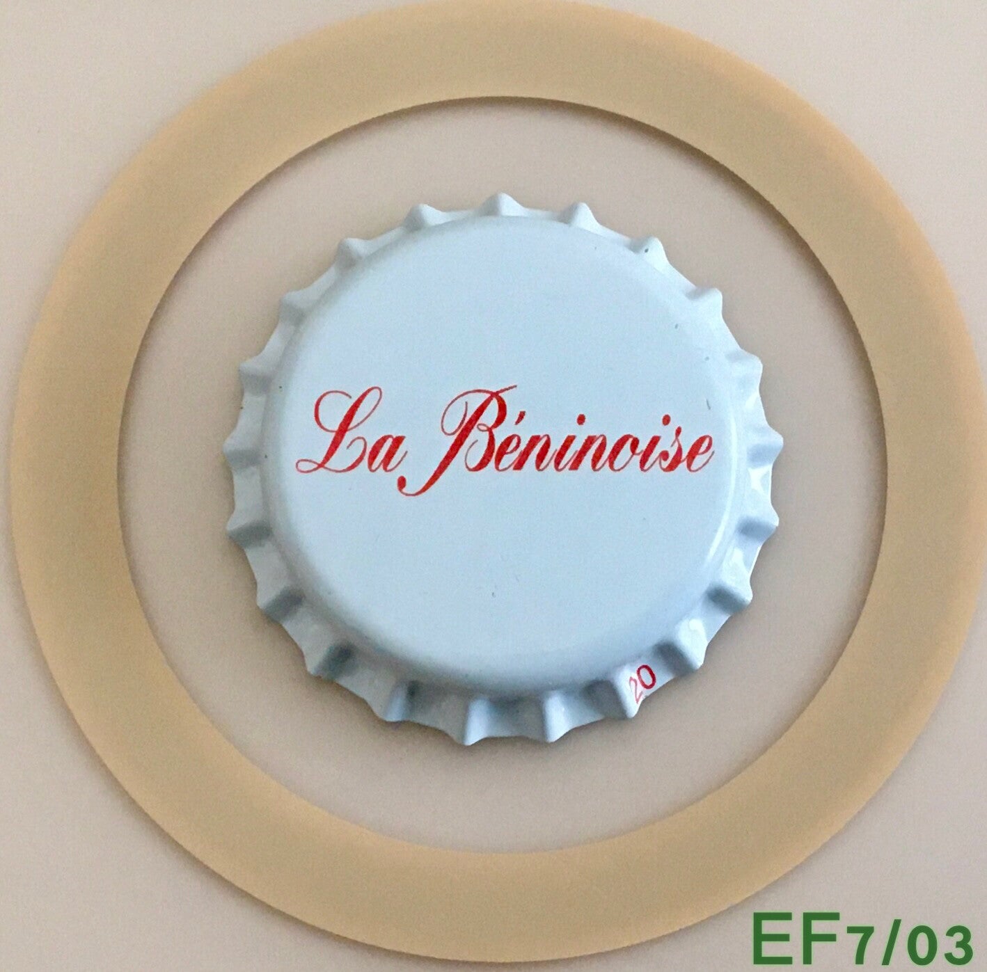 CHAPA TAPON CORONA SERIE A