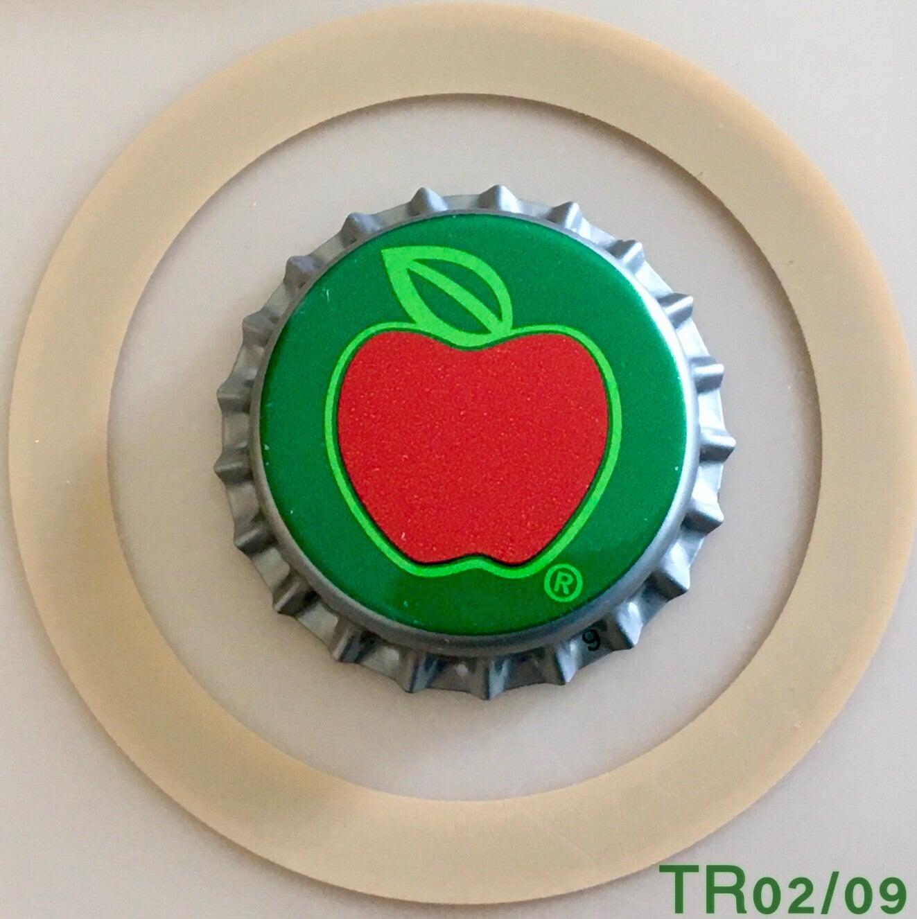 CHAPA TAPON CORONA SERIE A