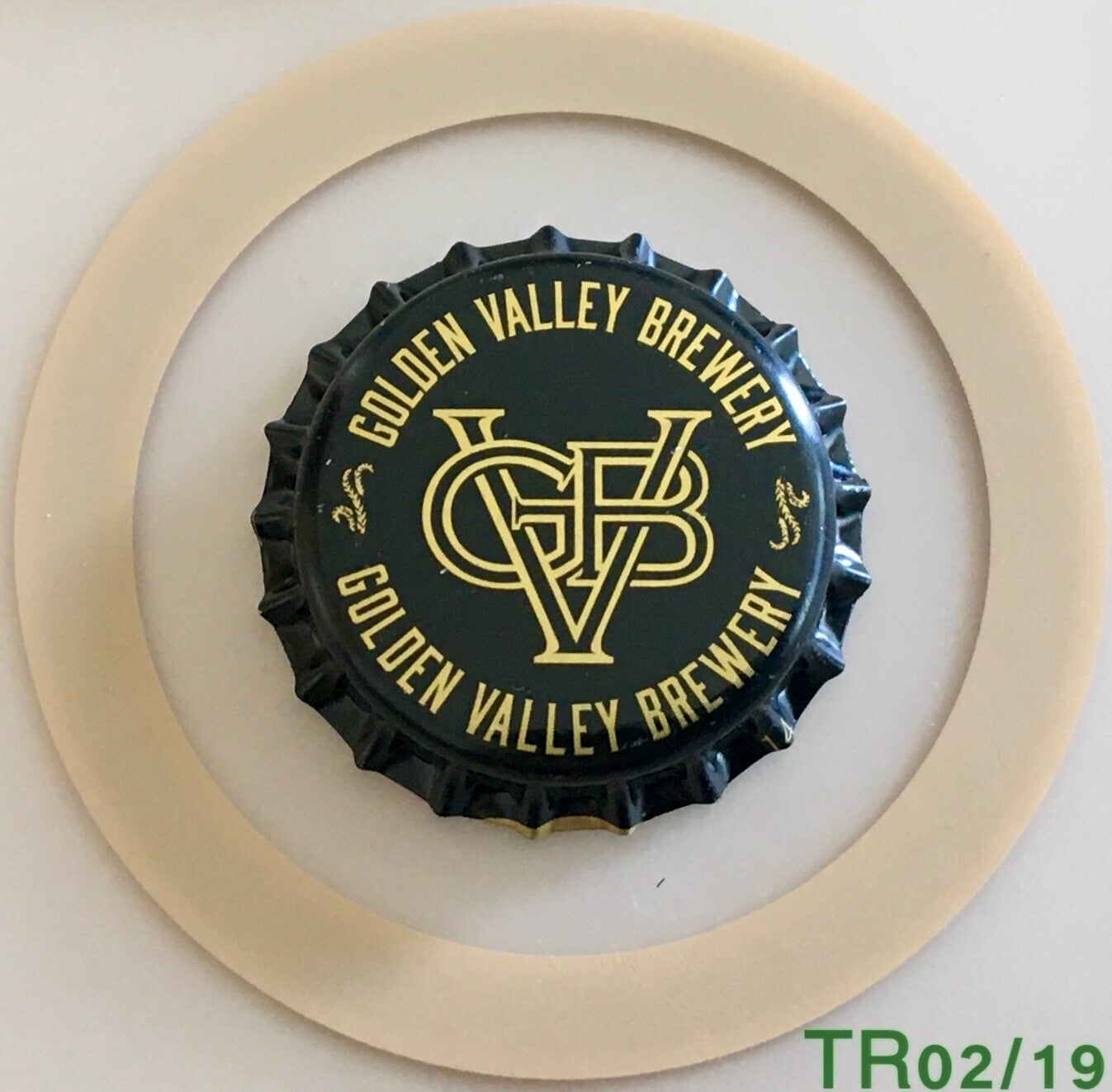 CHAPA TAPON CORONA SERIE A