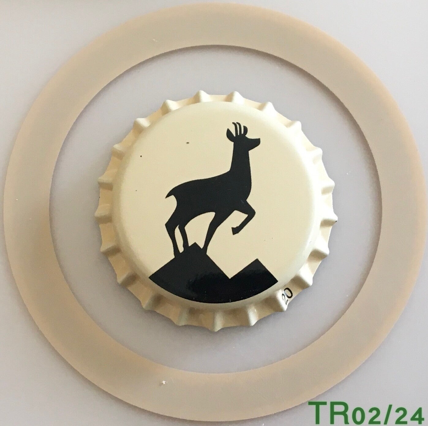 CHAPA TAPON CORONA SERIE A