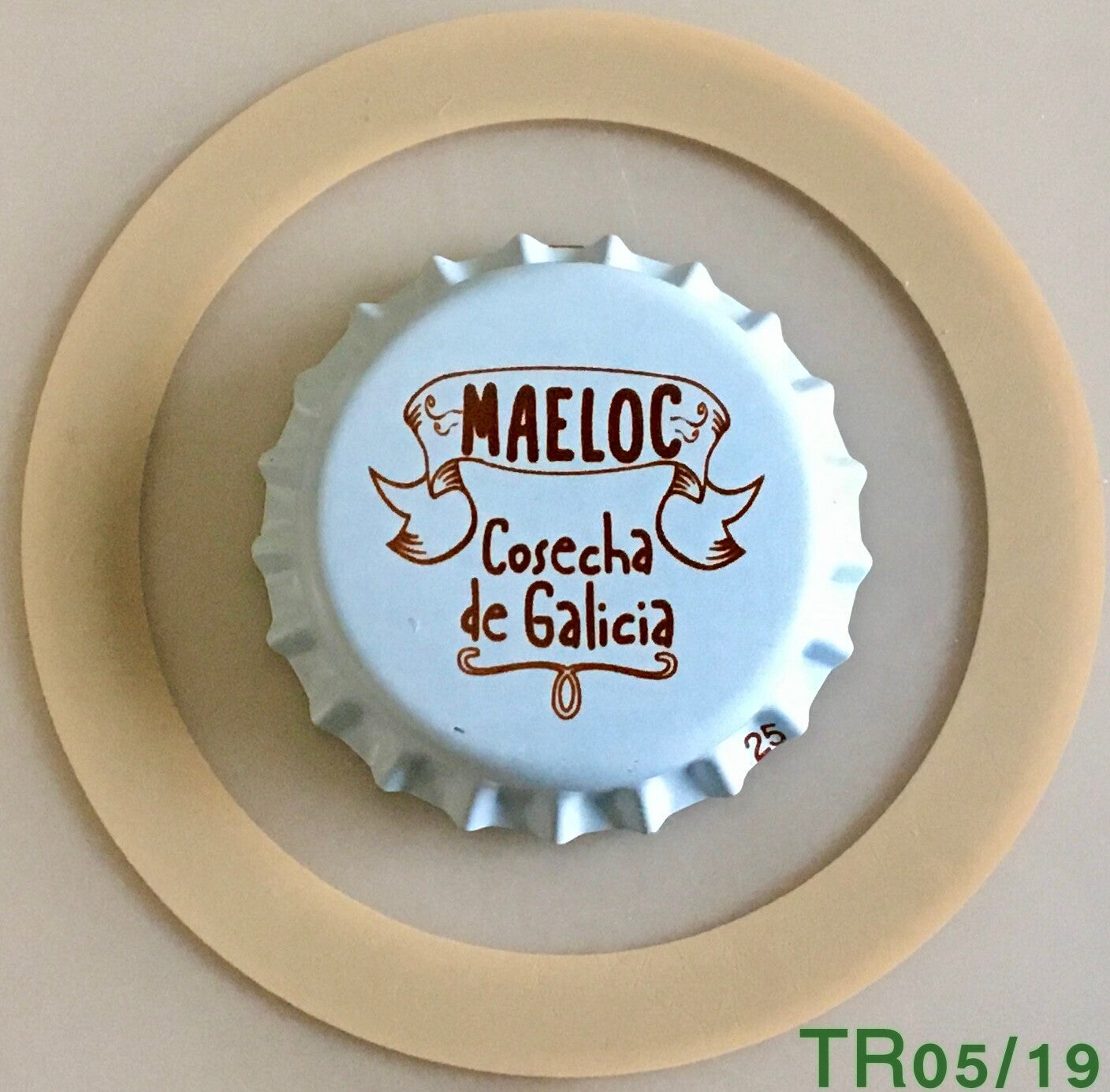 CHAPA TAPON CORONA SERIE A