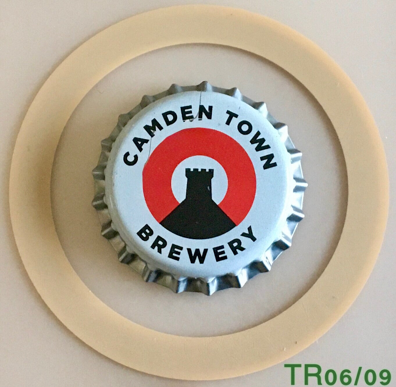 CHAPA TAPON CORONA SERIE A