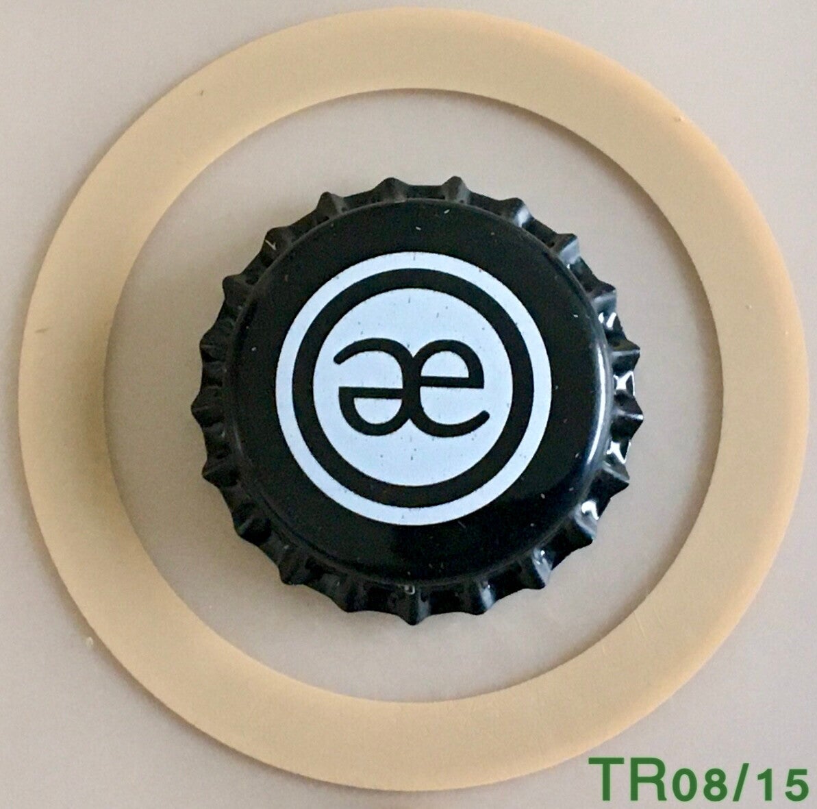 CHAPA TAPON CORONA SERIE A