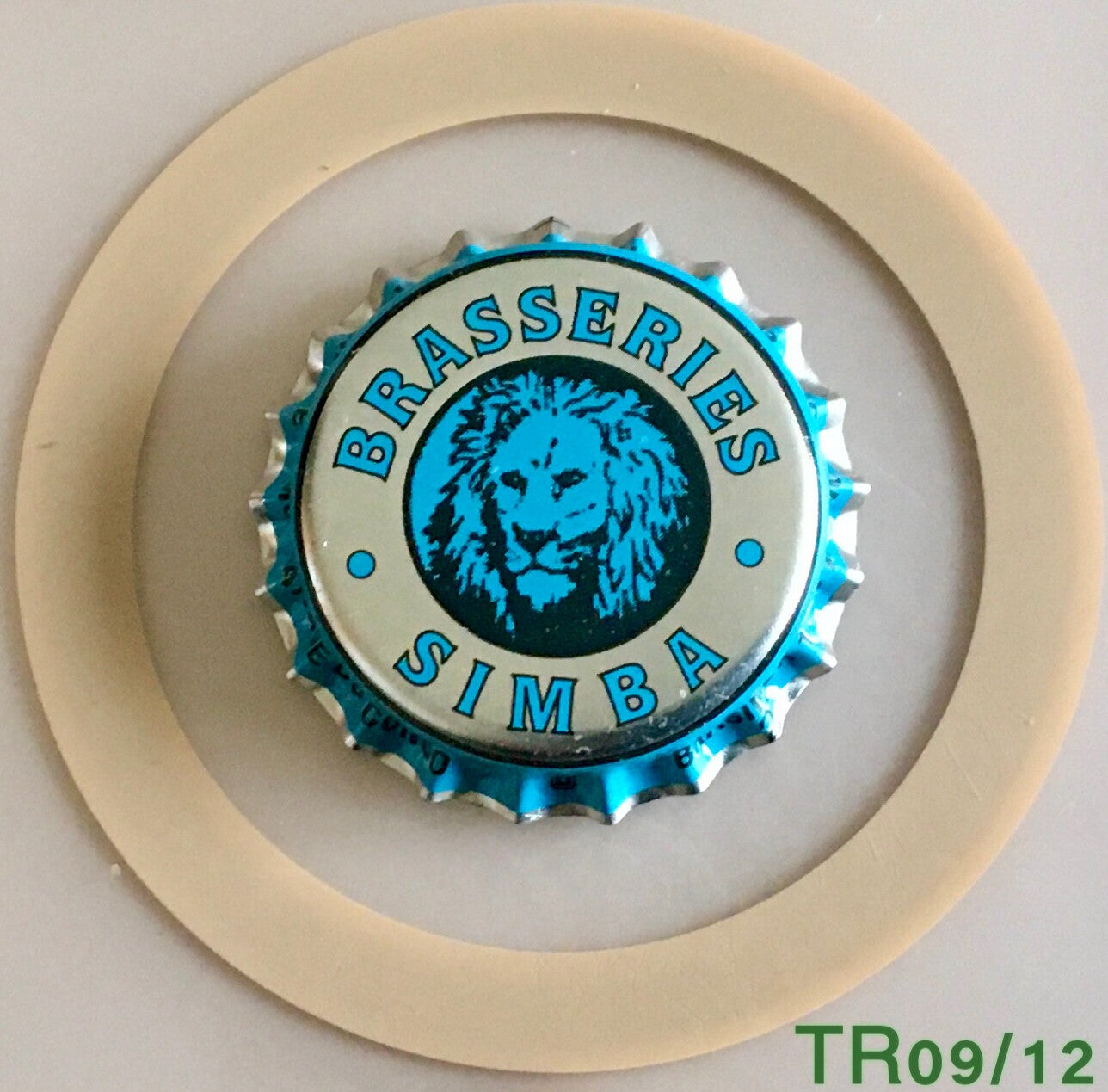 CHAPA TAPON CORONA SERIE A