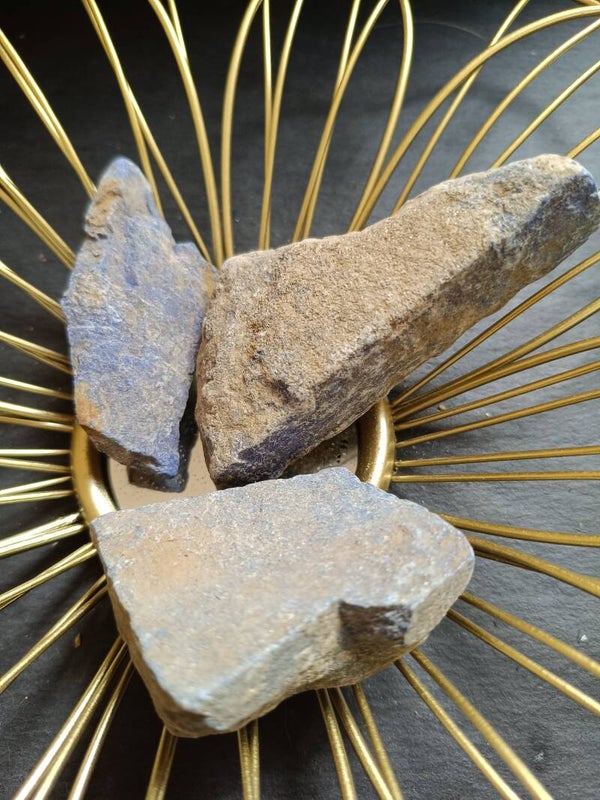Pierres brutes