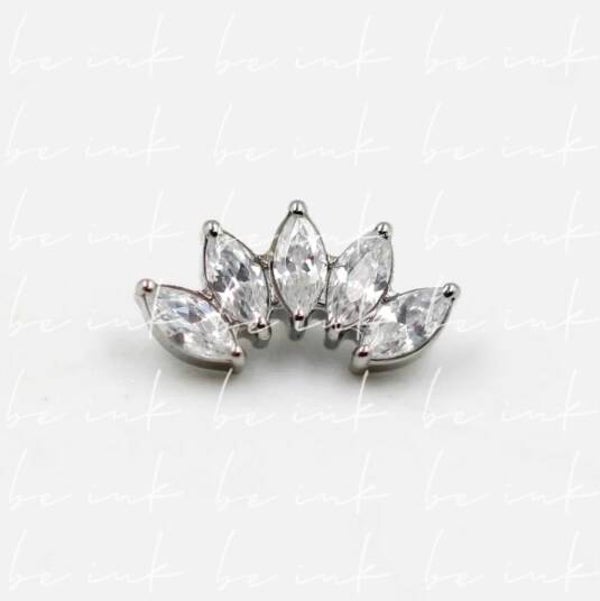 TN204 – Titanium 5-Navette CZ Cluster Top
