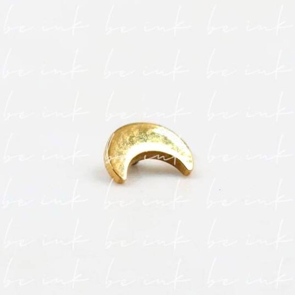 TN262 – Titanium PVD Gold Mini Moon Top
