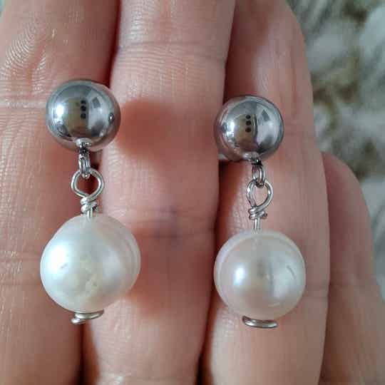 Echte parel silverplated rvs oorstekers