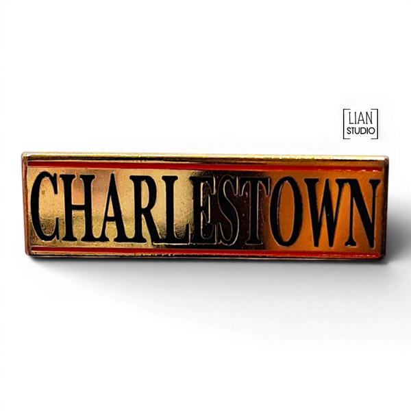 Charlestown goudkleurige vintage broche speld