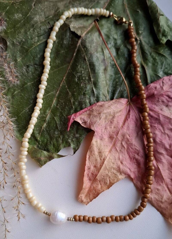 Halfie Mokka Cream ketting met parel