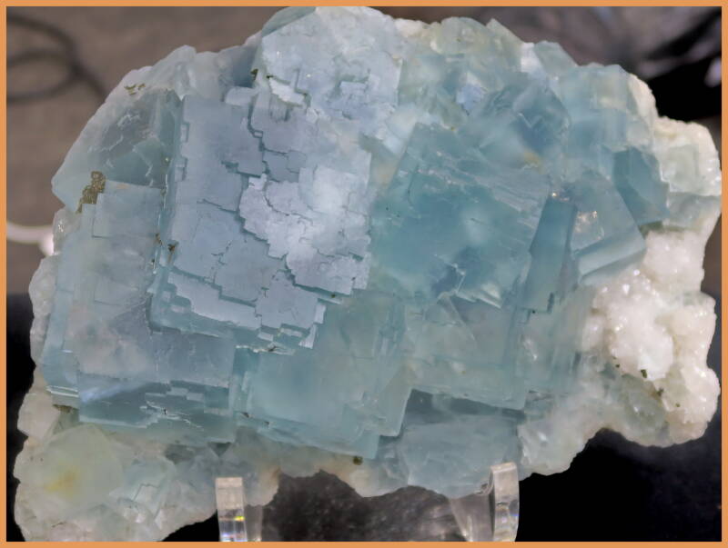 230415_018_pau_expo_fluorite-standard.jpg