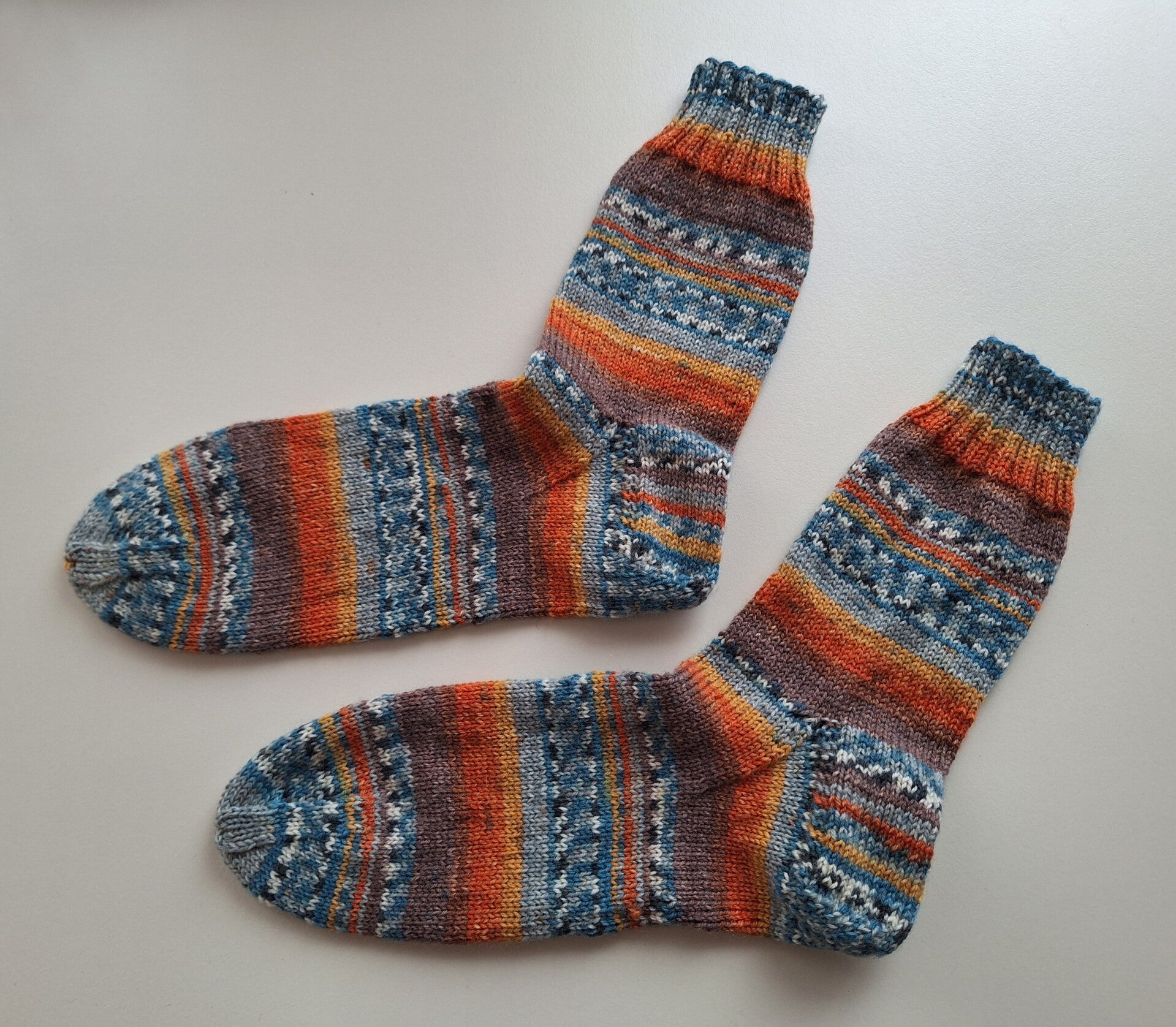 Handgestrickte Socken, Wollsocken, Gr. 38/39