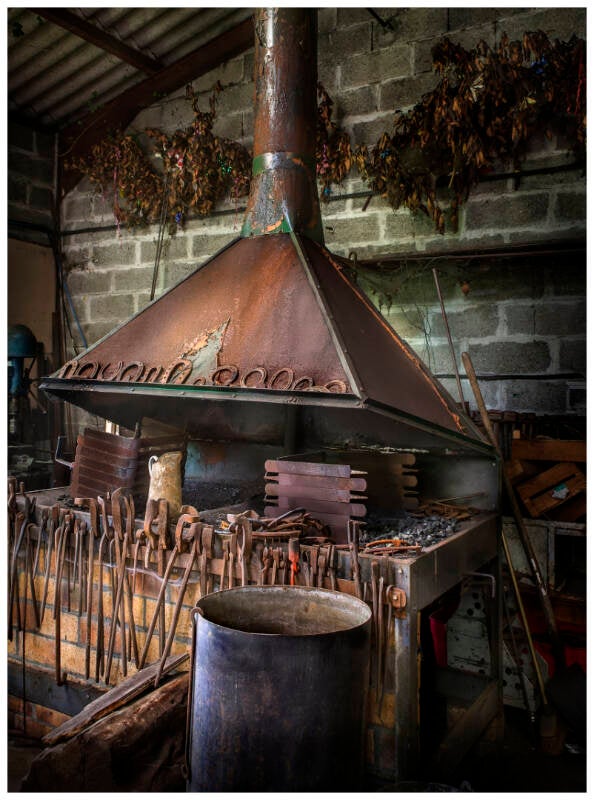 la-vieille-forge-29x39-standard.jpg