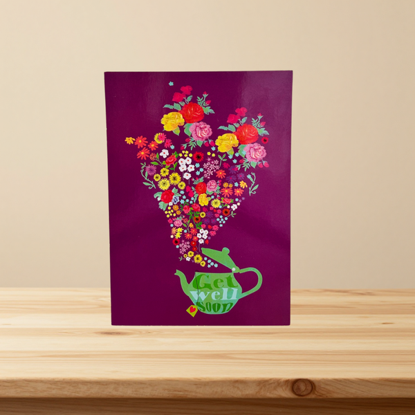 Kaartje beterschap: thee en bloemen