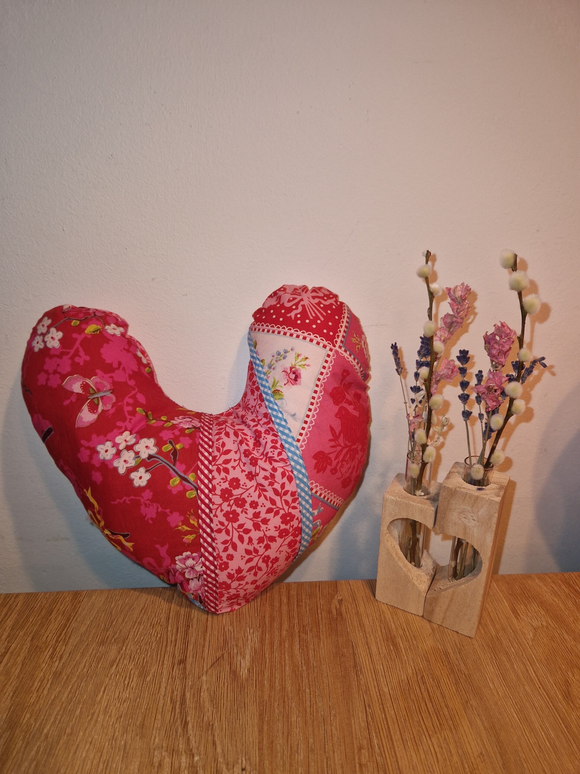 Hartkussen rood multi