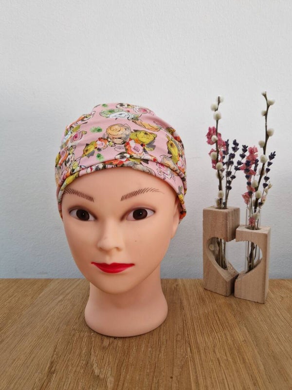 Plooimutsje roze bloemen