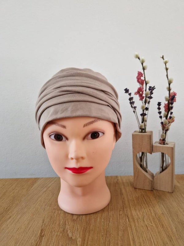 Plooimutsje beige bamboe