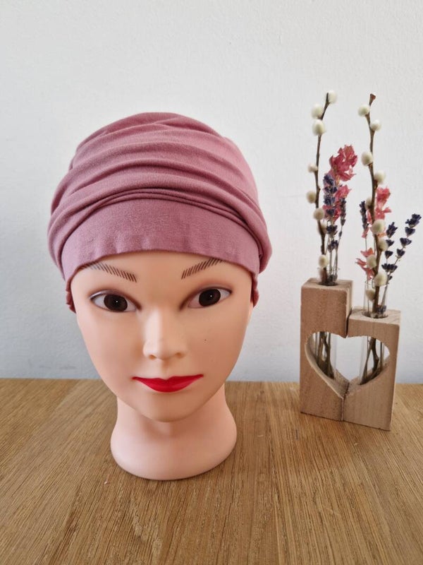 Plooimutsje donker oud roze