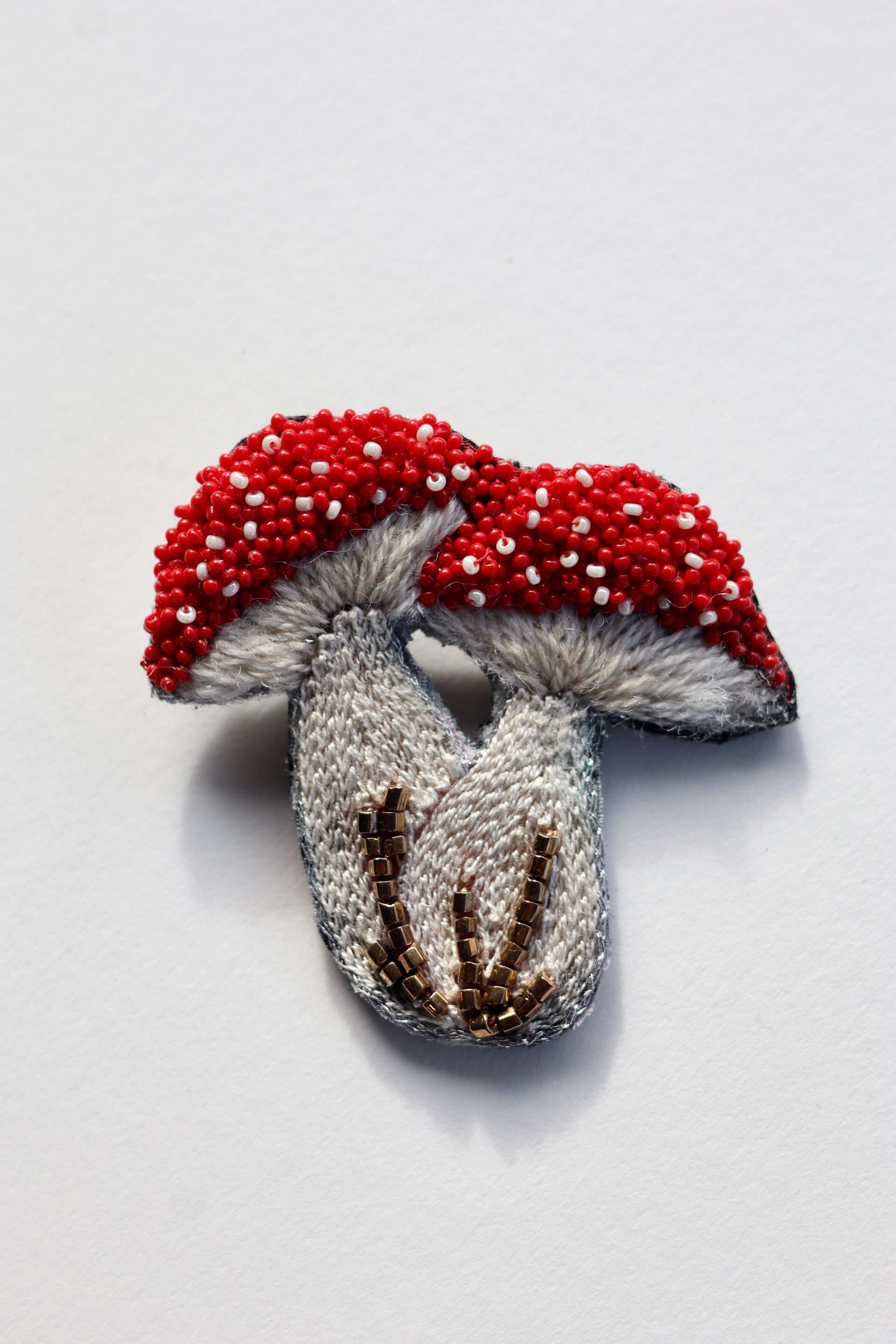 Broche "Champignons Rouges "