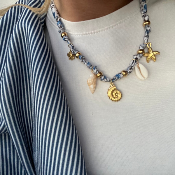 SHELL NECKLACE