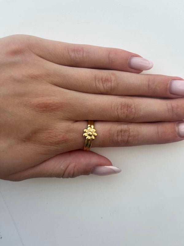 BASIC FLOWER RING