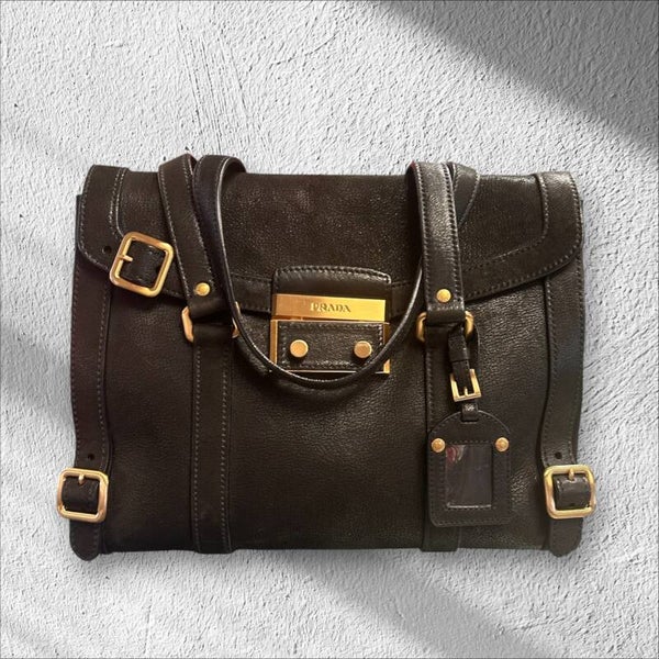 Prada Leder Schultertasche