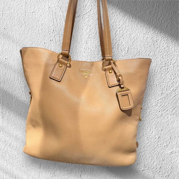 Prada Vitello Daino Shopper