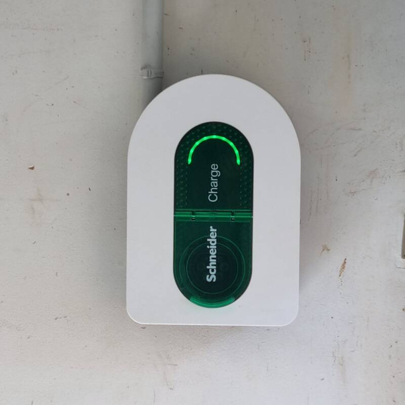 installateur agréé IRVE (Infrastructure de Recharge de Véhicules Électriques)