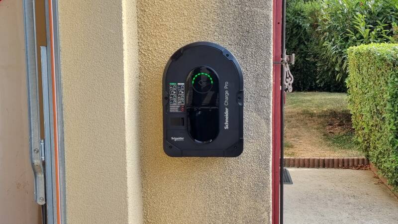 borne-de-recharge-7-11-22-kw.jpg