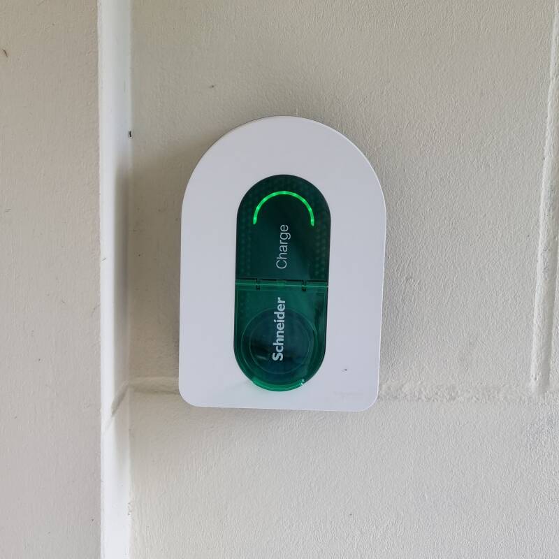 Installation borne de recharge à Boisville-La-Saint-Pere 28150 Eure-Et-Loir