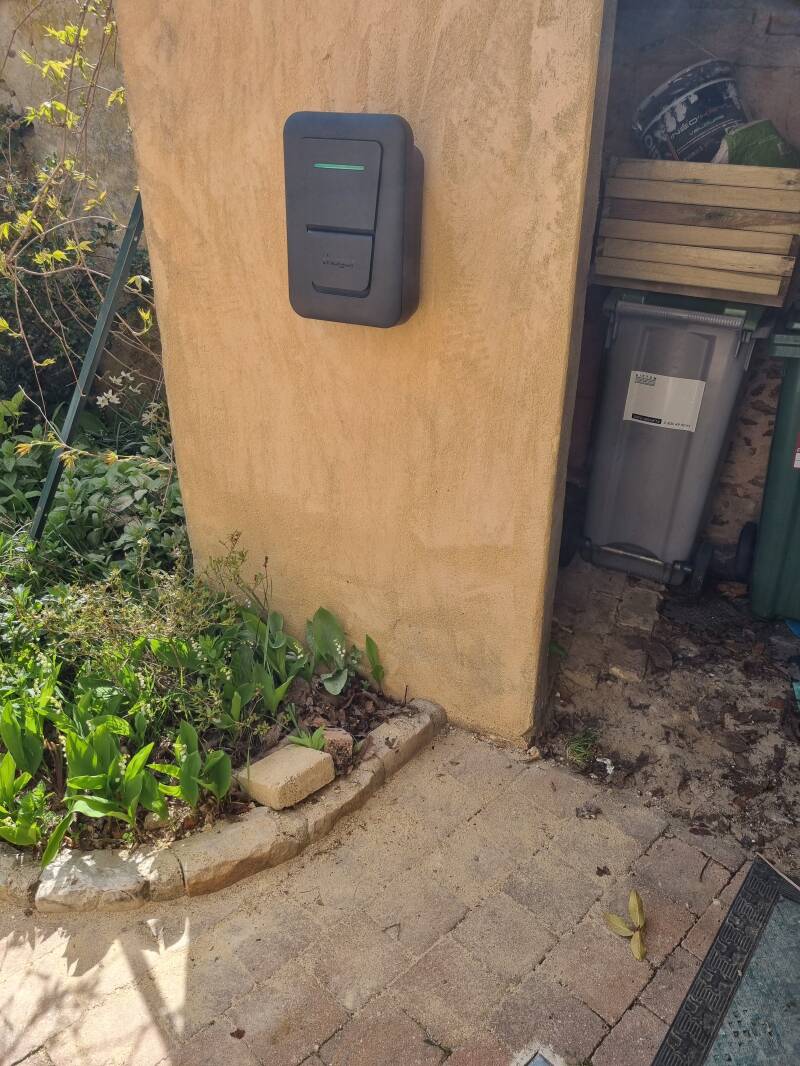 Installation borne de recharge 7,4 KW
