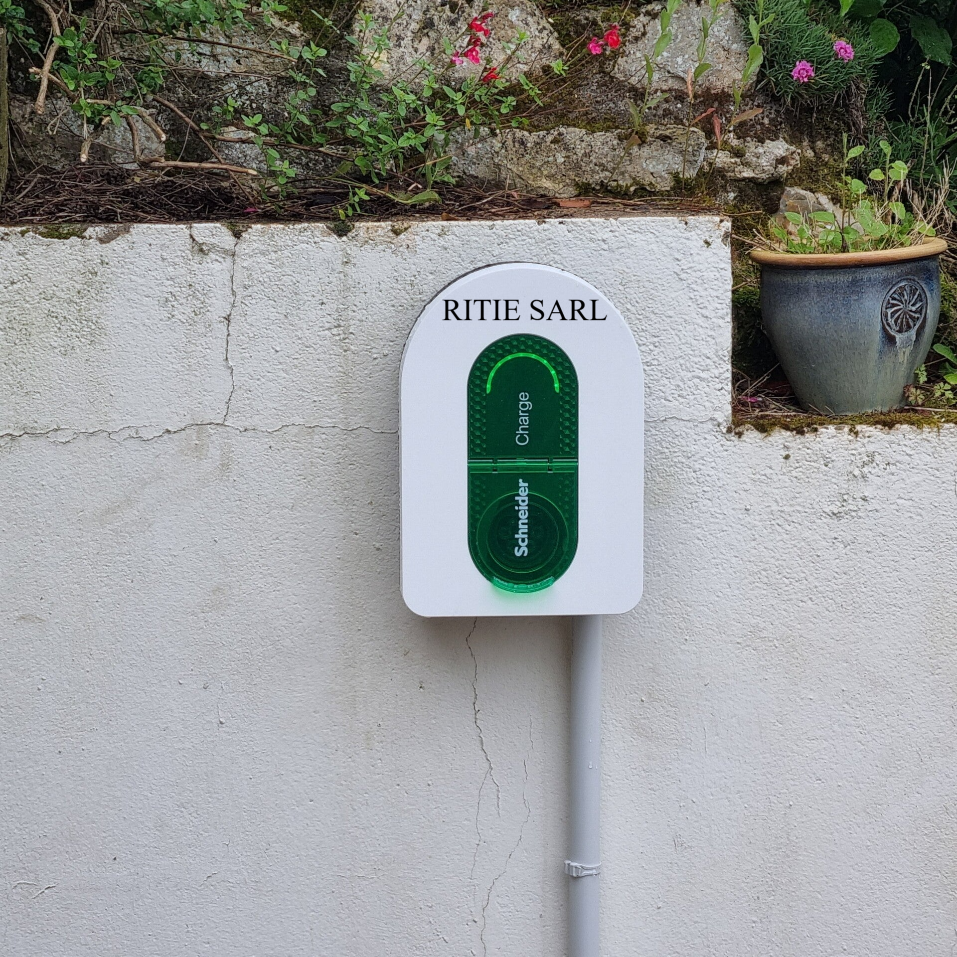 installation-borne-recharge-leves-28.jpg