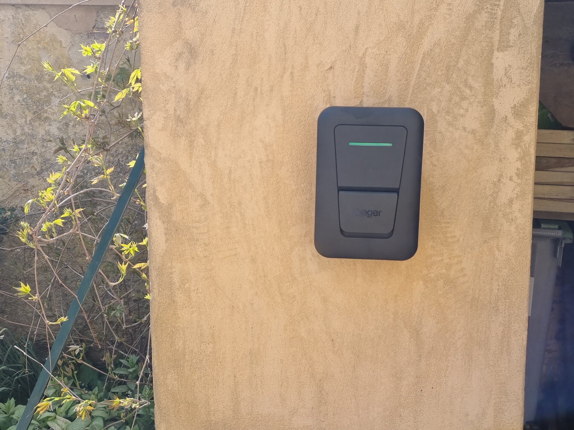 fourniture et pose borne de recharge par RITIE SARL