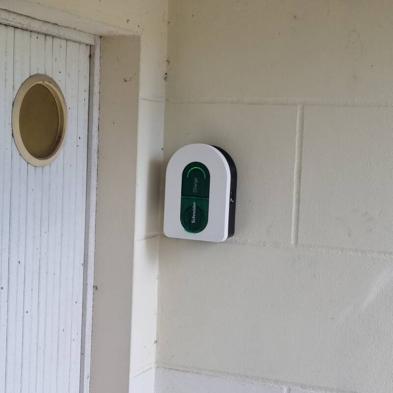 Installation borne de recharge à Chartres 28000 Eure-Et-Loir